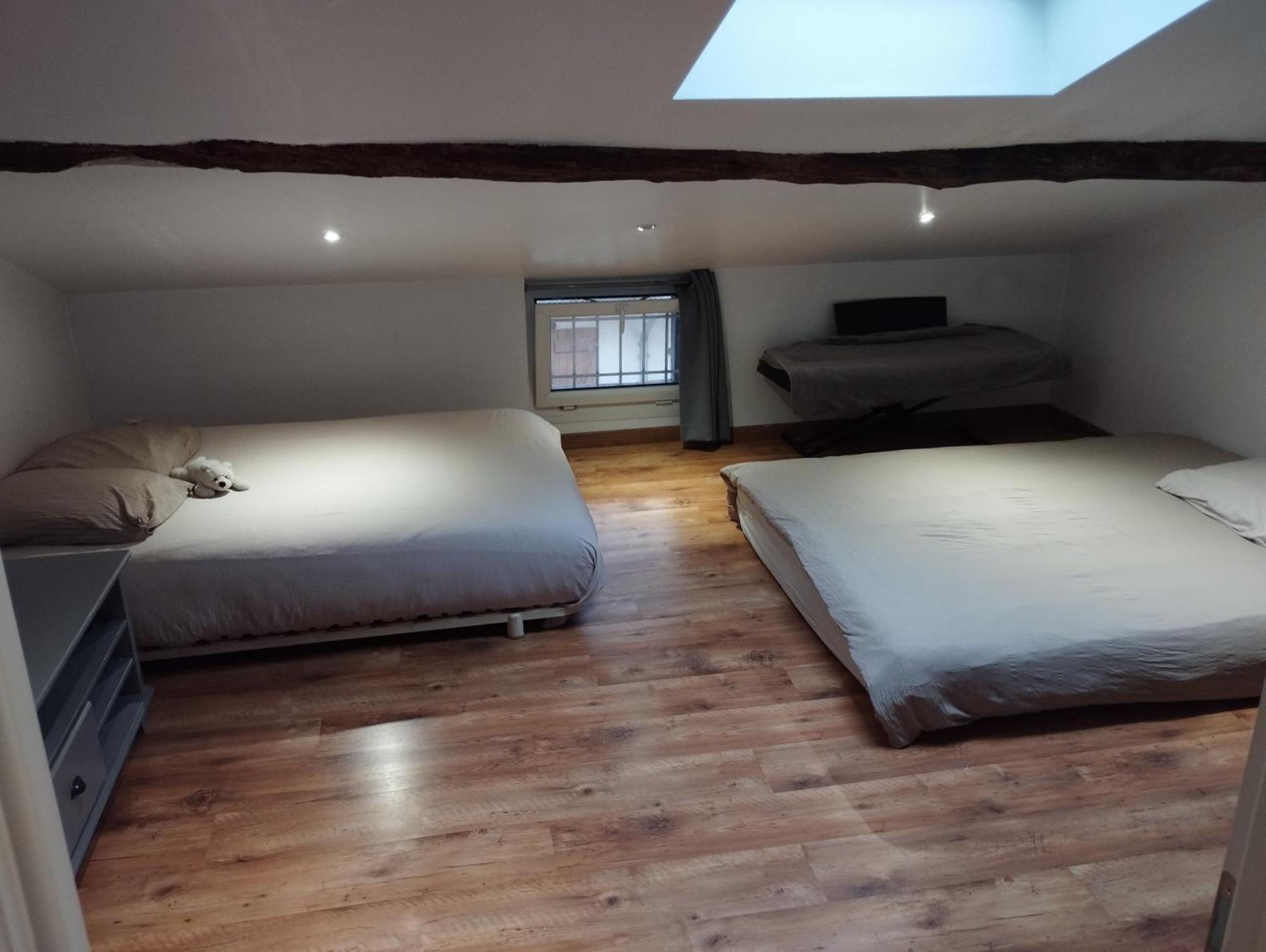 La Maison De Marie, Cosy Et Spacieuse - 3 Chambres Dont Une Climatisee Шатийон-сюр-Шаларон Экстерьер фото